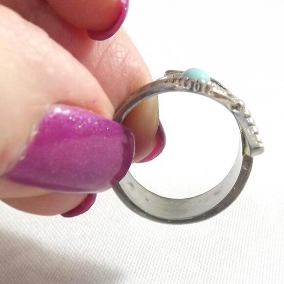Vintage Feather and Turquoise Stone Ring - Picture 10 of 10
